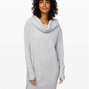 Lululemon Along the Way dress grey Medium